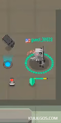 Juega a CLANKER IO gratis