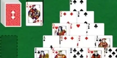 jugabilidad de Pyramid Solitaire by GreenFelt