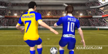 Juega a Messi contra Ronaldo en Kick Tac Toe gratis