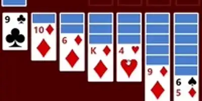 jugabilidad de SOLITAIRE BY TRIS DEV
